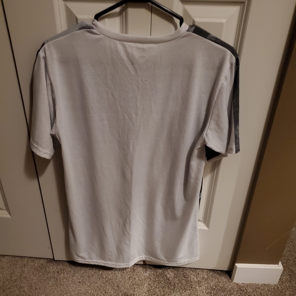 **SOLD** Lana Del Rey T-shirt (Urban Outfitters) - Picture 5 of 5